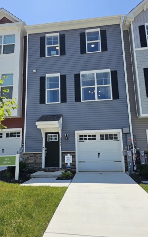 New home in Edgewood