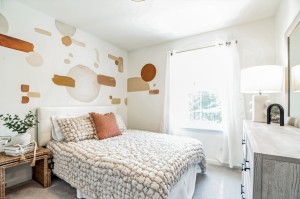 MODEL HOME PHOTOS 