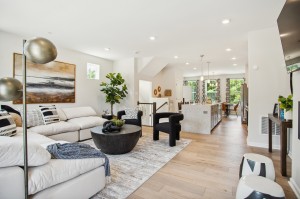 MODEL HOME PHOTOS 