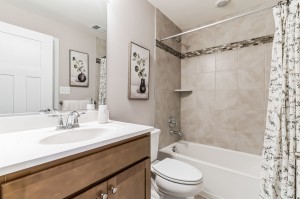 MODEL HOME PHOTOS 