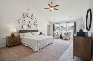 MODEL HOME PHOTOS 