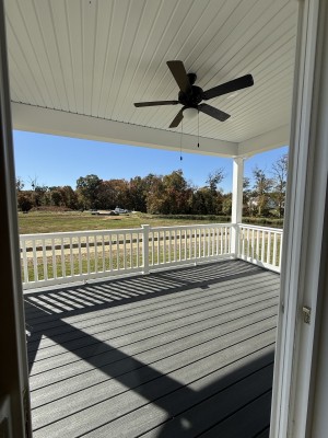 FOR ILLUSTRATION PURPOSES ONLY. PHOTO IS A REPRESENTATION OF HOME BEING SOLD.  